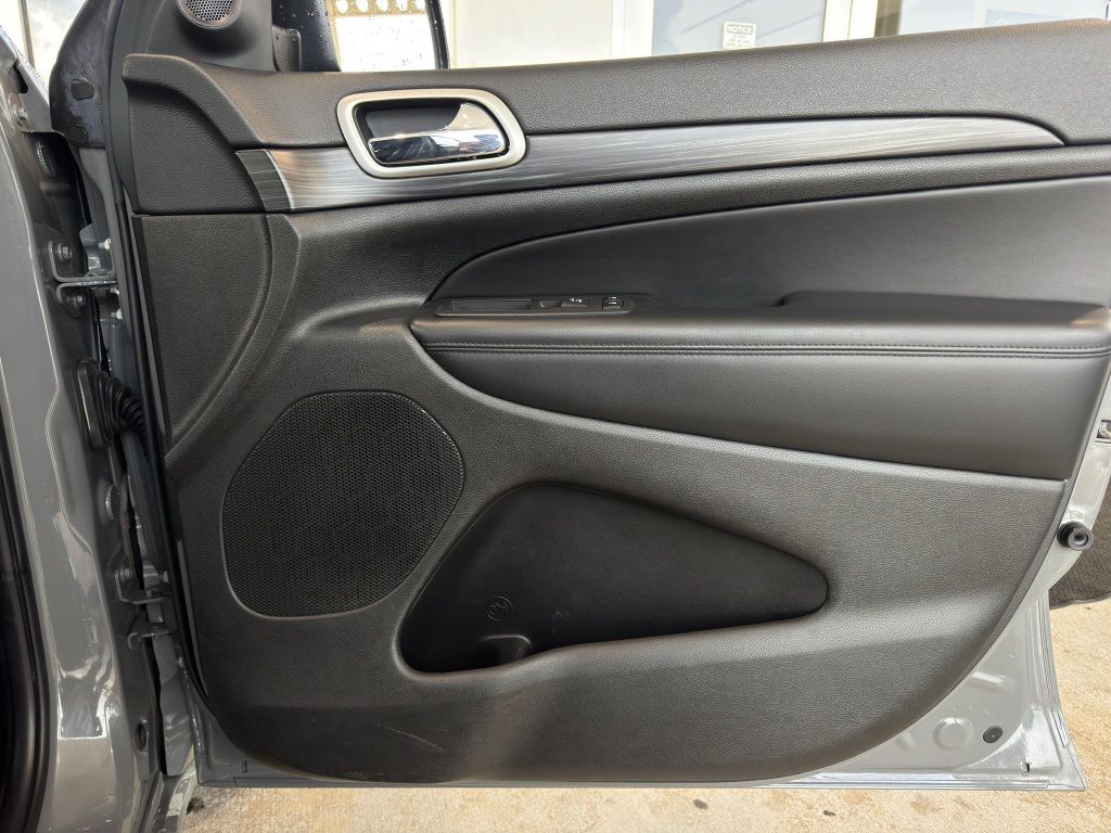 2022 Jeep Grand Cherokee WK Laredo X Gray at Cook Ford