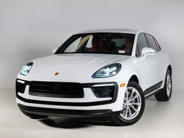 2023 Porsche Macan Base