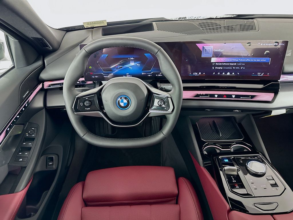 Thumbnail: 2025 BMW i5 - 19