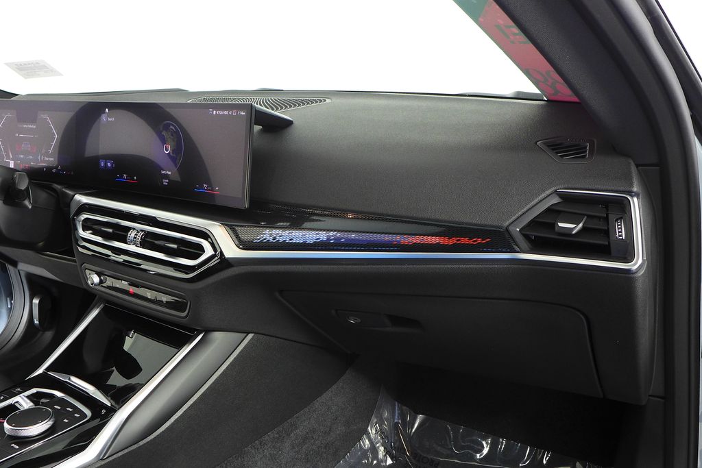 Thumbnail: 2024 BMW 2 Series - 14