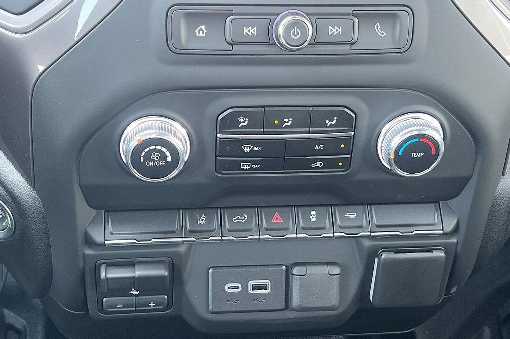 new 2024 GMC Sierra 2500HD car, priced at $65,565