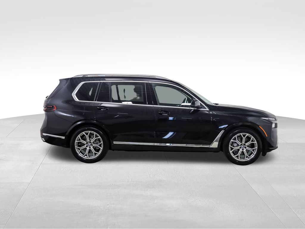 2025 BMW X7 xDrive40i 6