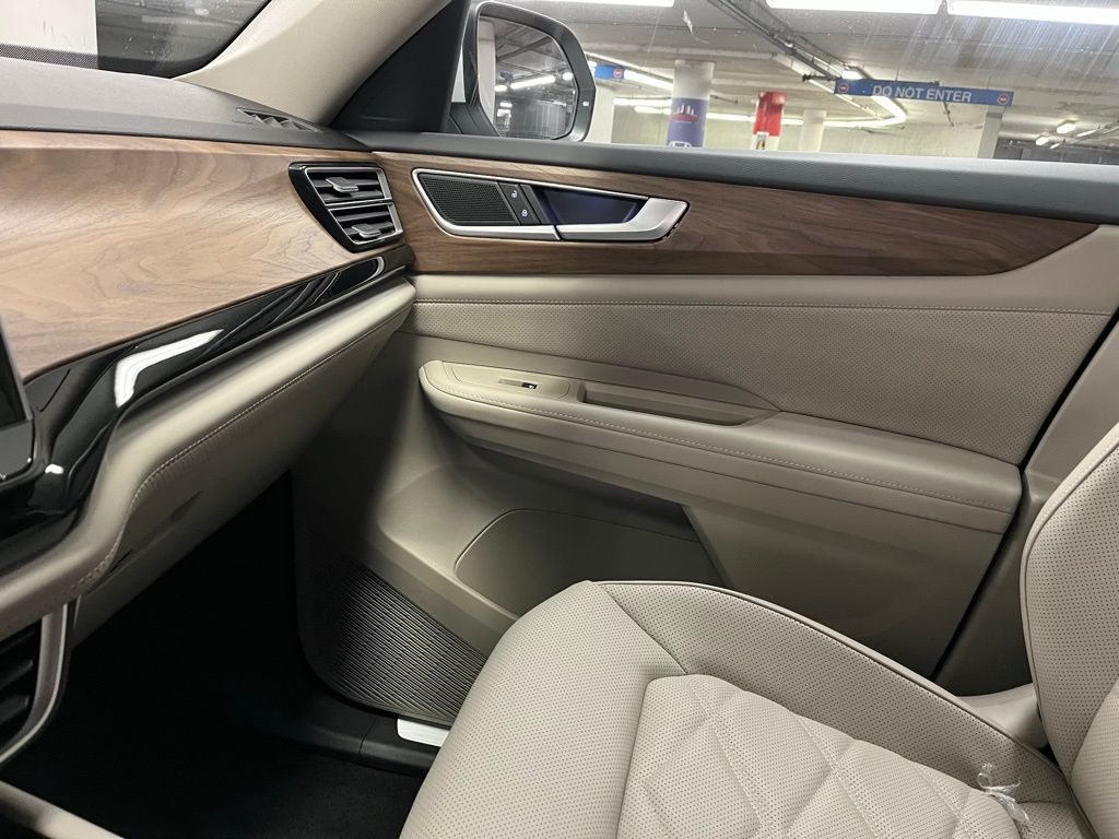 2026 Volkswagen Atlas SE w/Tech - Photo 31