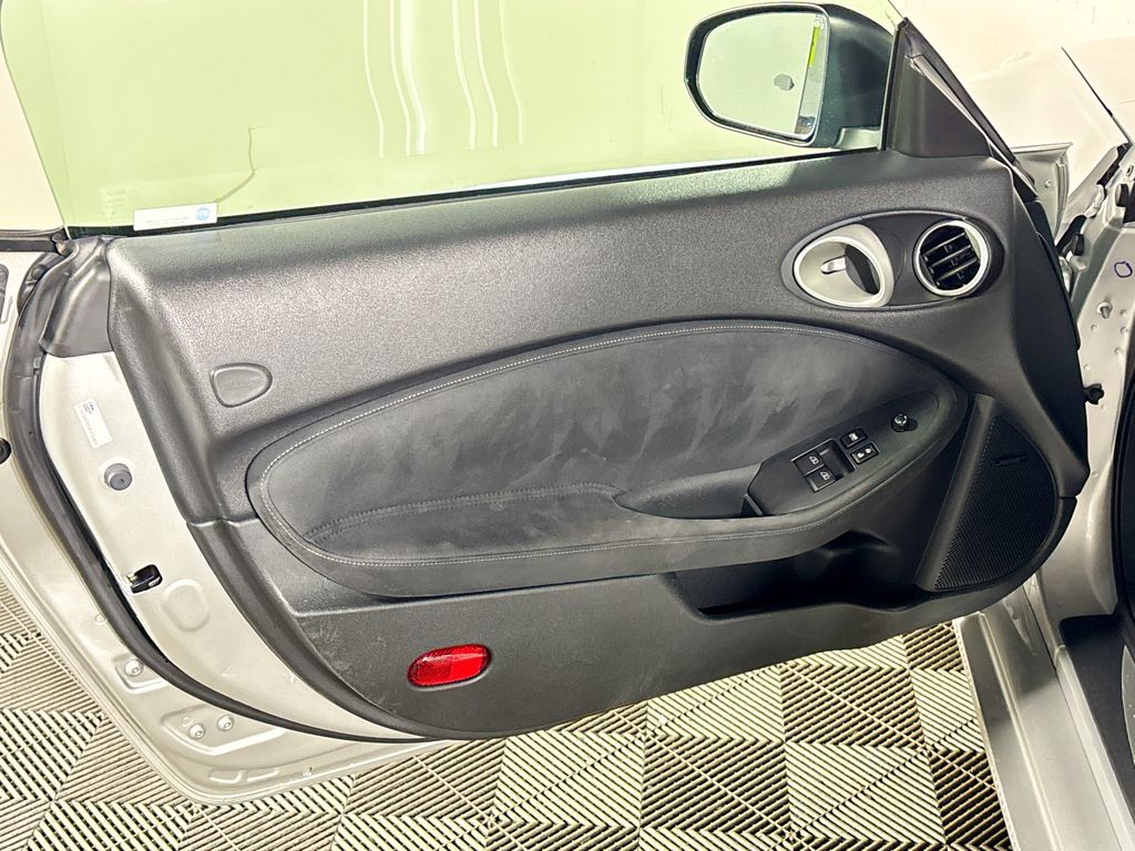 2011 Nissan 370Z Touring