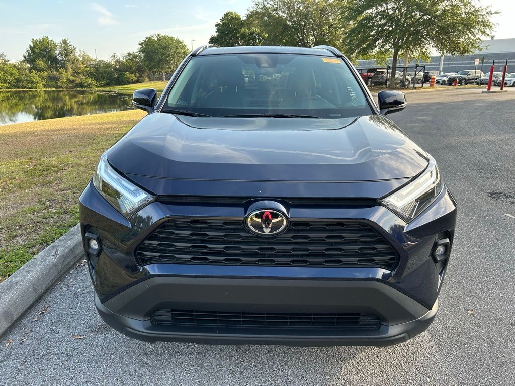 2024 Toyota RAV4 XLE Premium 8