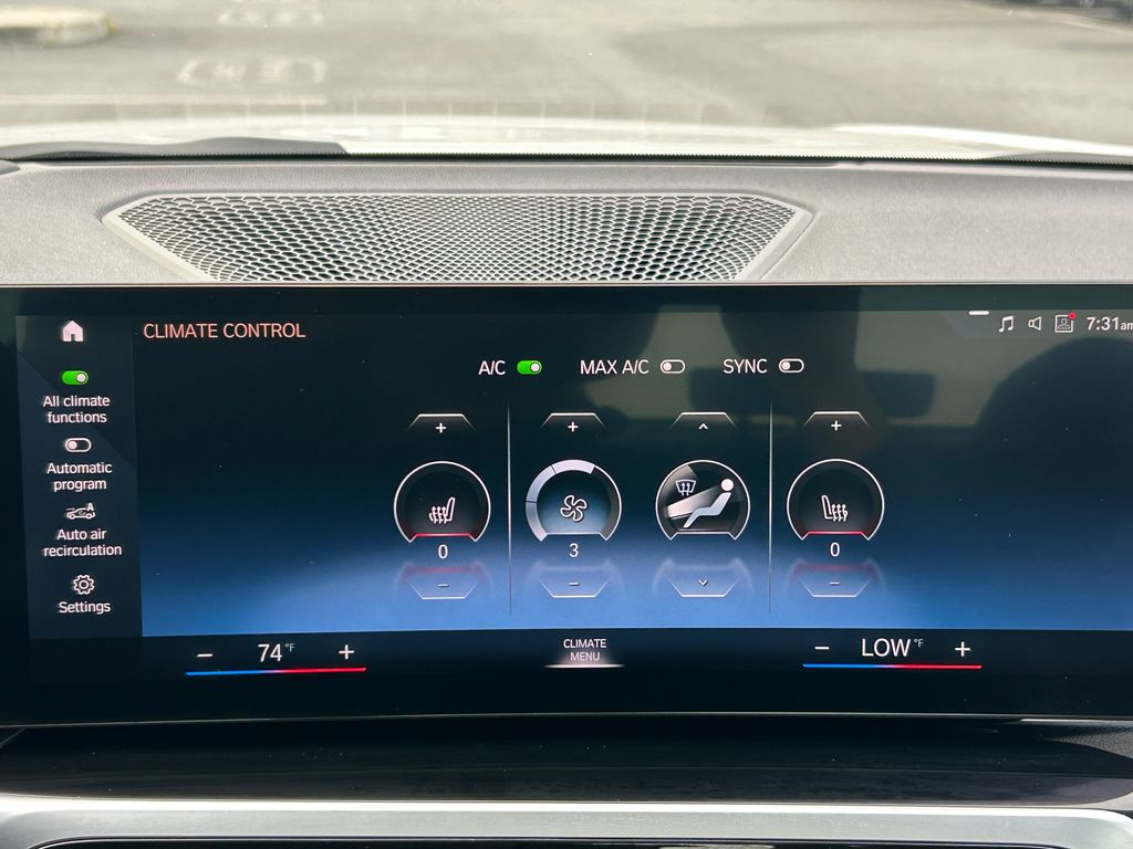 2023 BMW 3 Series 330i 24