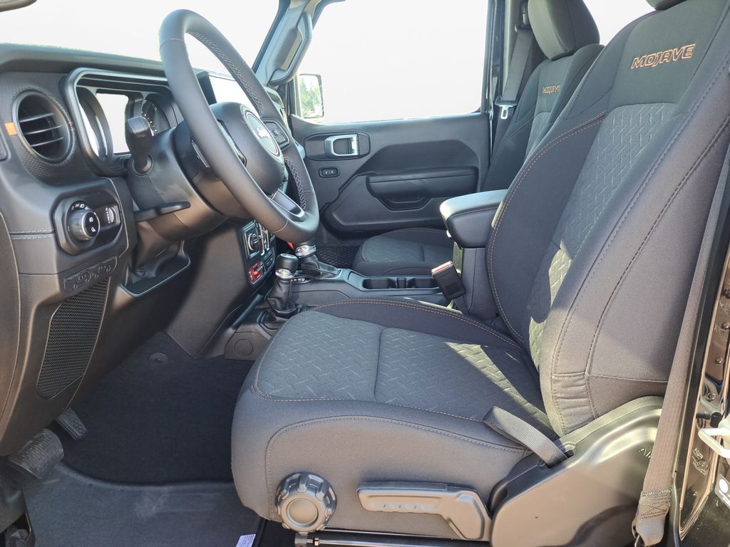 New Car 2025 Jeep Gladiator  Mojave For Sale Under $50,000 In Austin, Texas