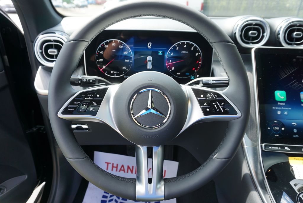 Thumbnail: 2025 Mercedes-Benz GLC - 25