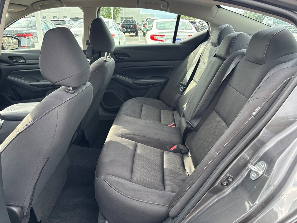 Used 2024 Nissan Altima Sedan