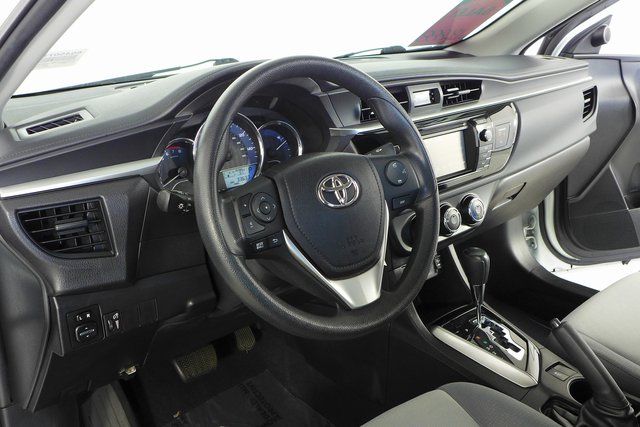 2016 Toyota Corolla L 26