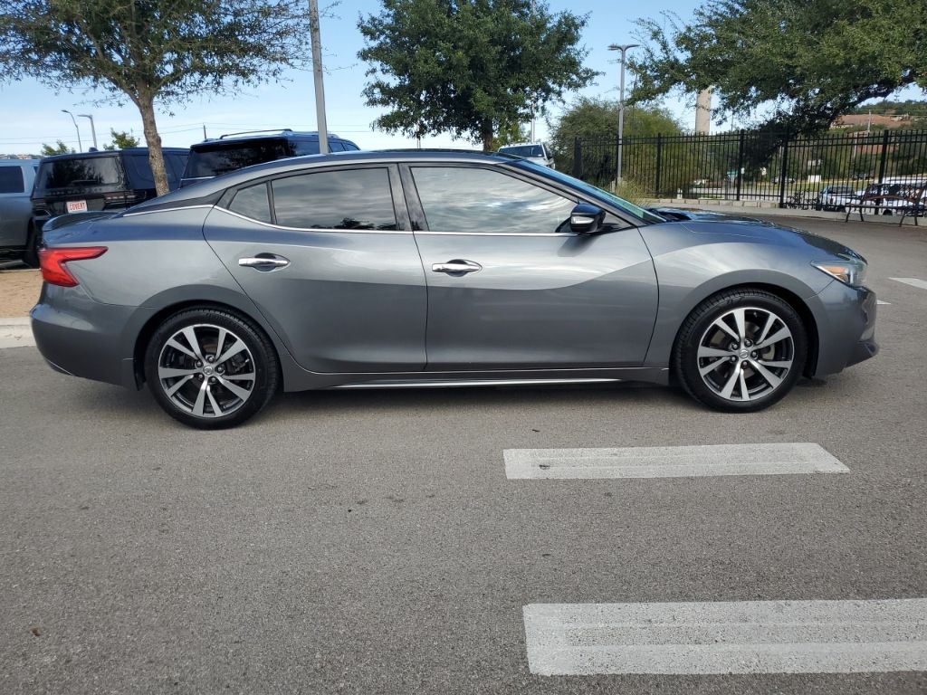 Used Car 2017 Nissan Maxima  Platinum For Sale Under $15,000 In Austin, Texas