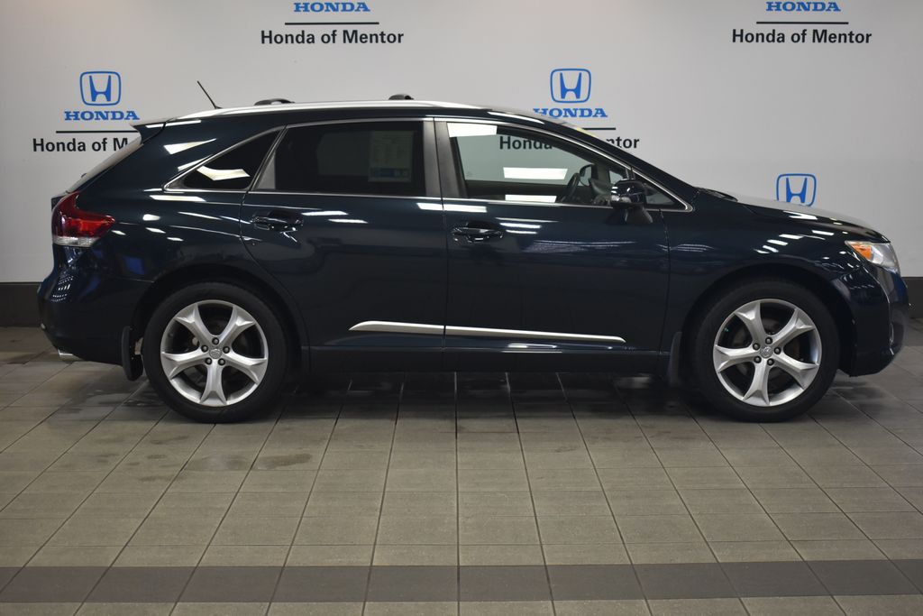 Thumbnail: 2013 Toyota Venza - 8
