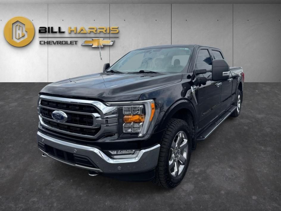 Black 2021 Ford F-150 XLT SuperCrew 4WD Pickup Truck Four-Wheel Drive Automatic