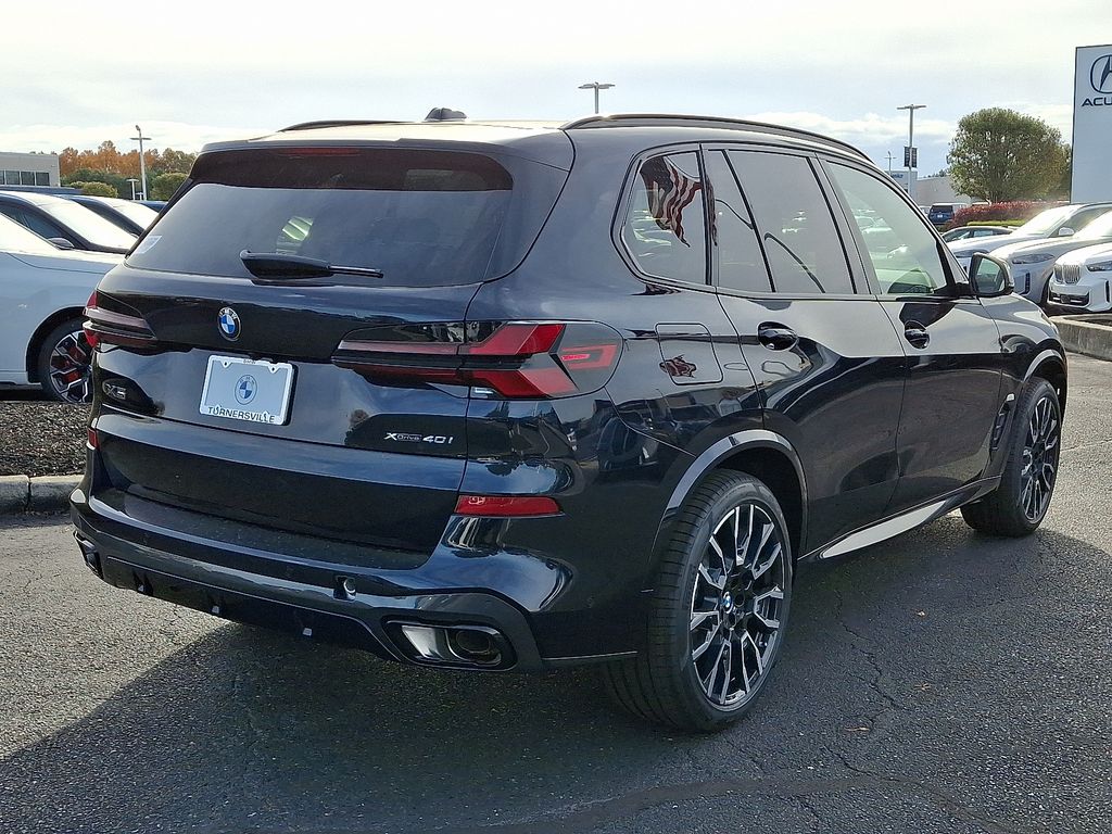 Thumbnail: 2026 BMW X5 - 4