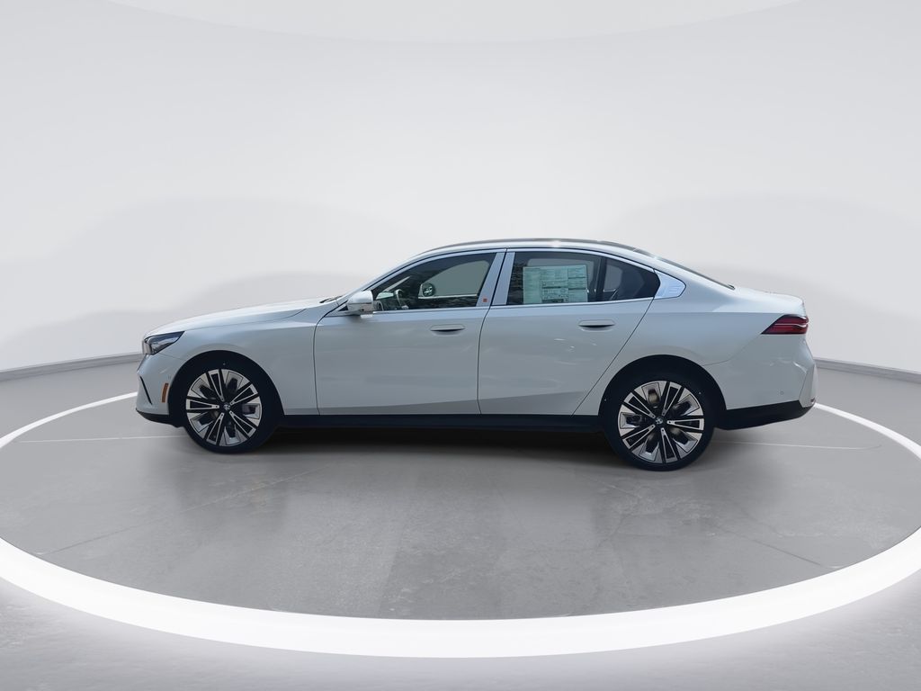 Thumbnail: 2027 BMW i5 - 5