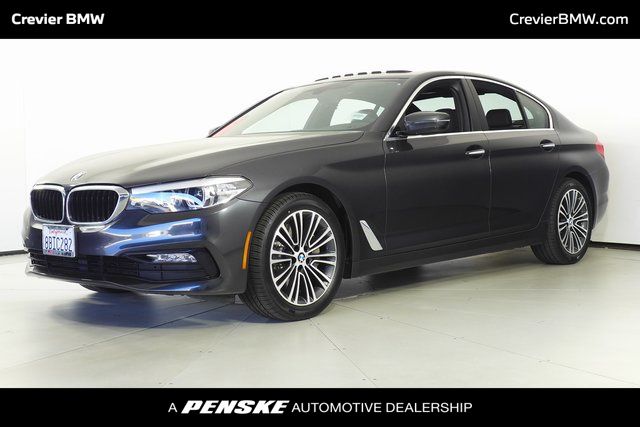 2018 BMW 5 Series 530i 1