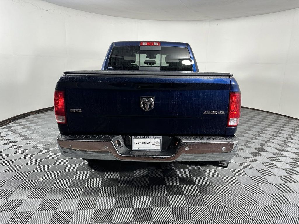 2020 Ram 1500 Classic SLT 6