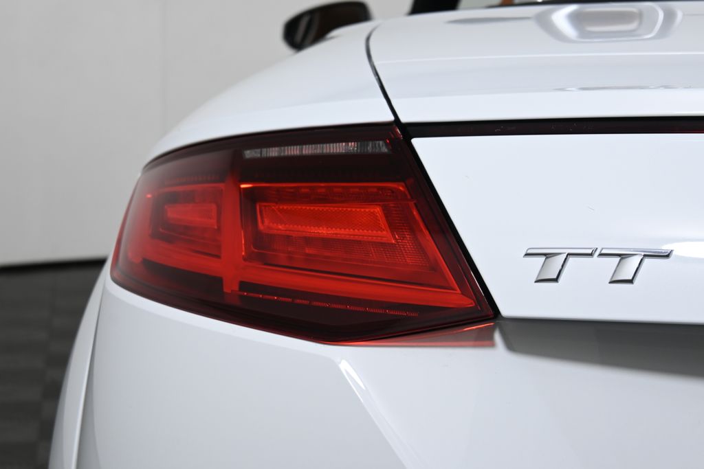 Thumbnail: 2023 Audi TT - 19