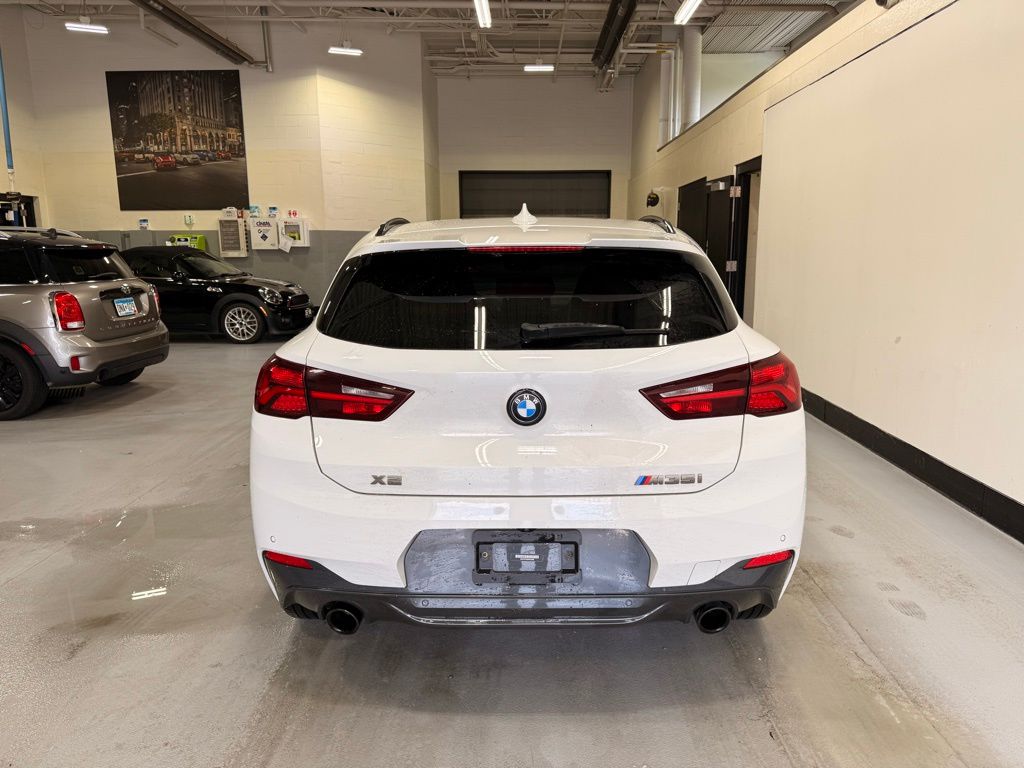 Thumbnail: 2022 BMW X2 - 4