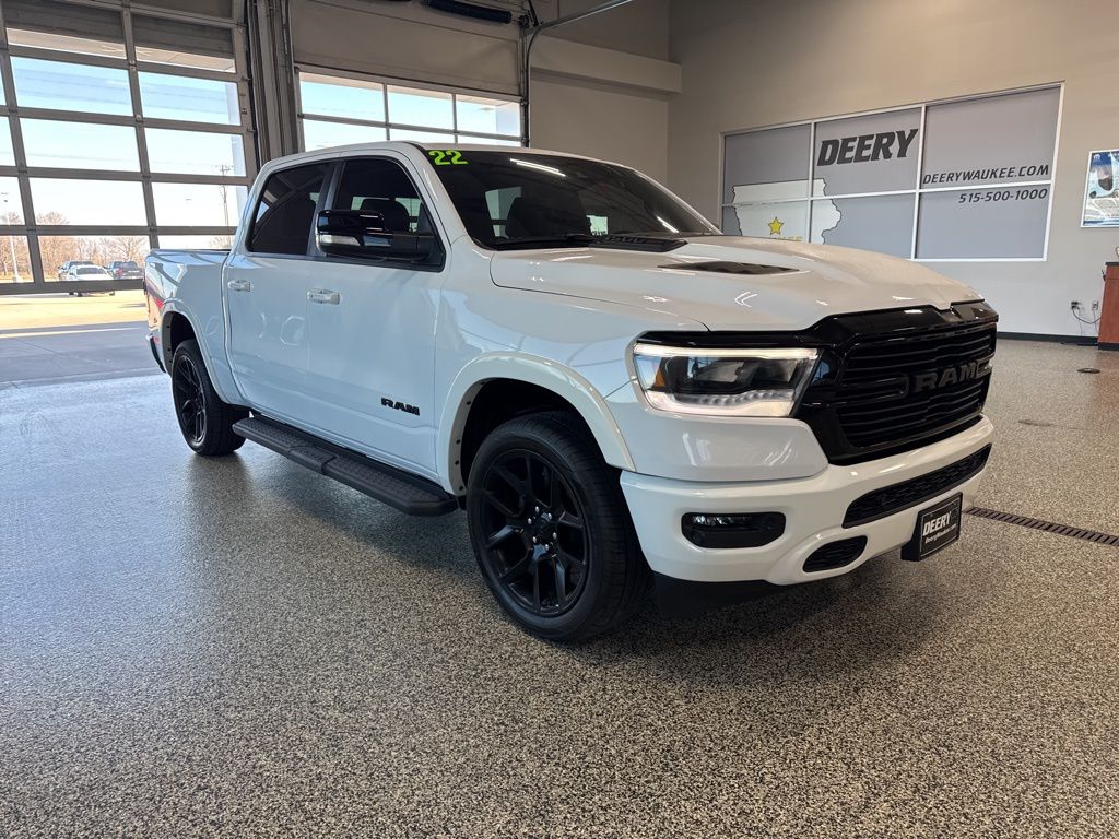 2022 RAM 1500 Laramie Crew Cab 4WD