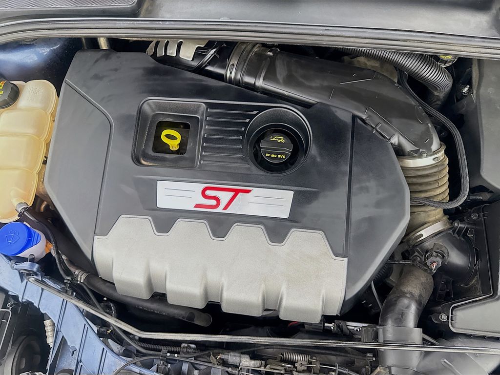 Used Car 2018 Ford Focus  St For Sale Under $25,000 In Austin, Texas