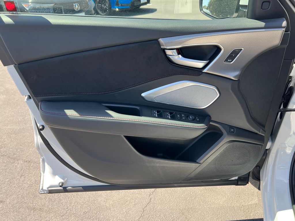 Thumbnail: 2026 Acura RDX - 12