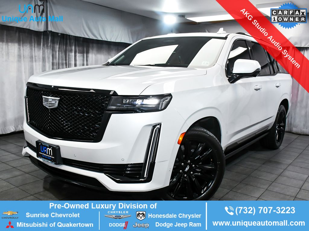 Crystal White Tricoat 2024 Cadillac Escalade SUV / Crossover Four-Wheel Drive Automatic