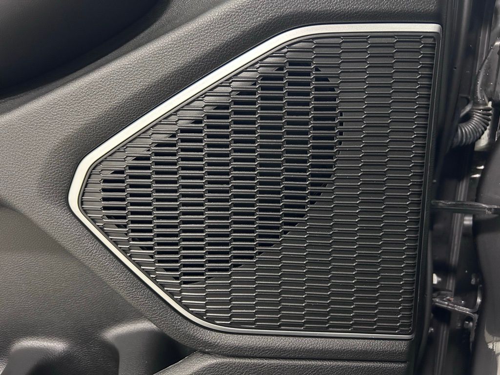 used 2022 Jeep Grand Cherokee L car, priced at $32,899