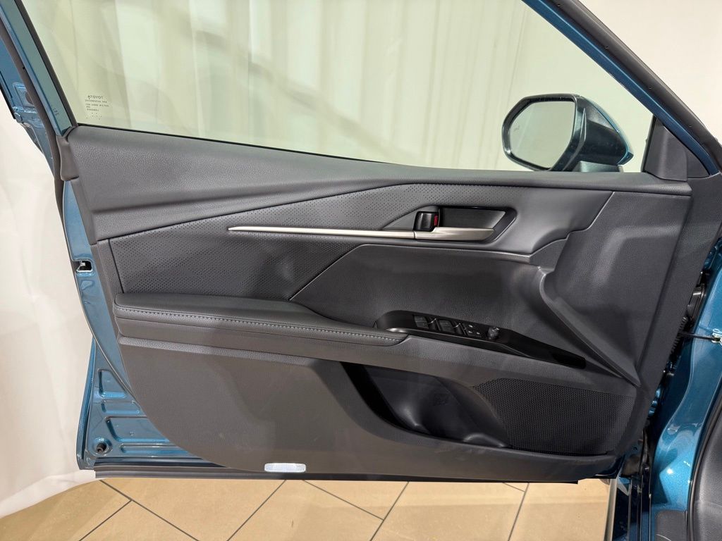 Thumbnail: 2026 Toyota Camry - 14