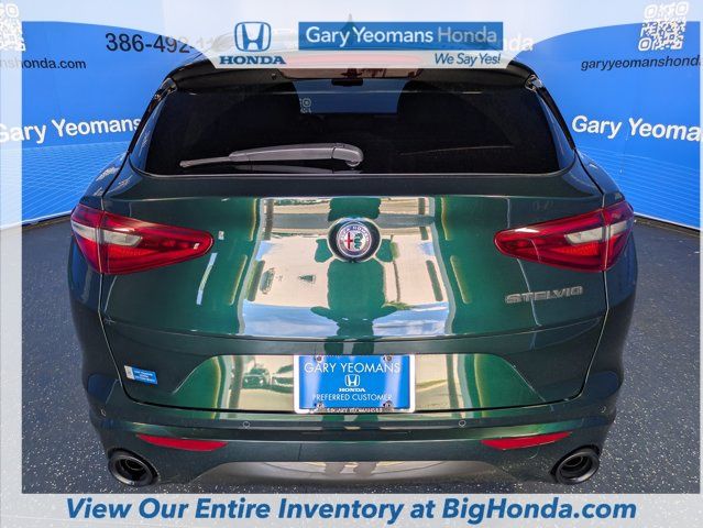 2020 Alfa Romeo Stelvio