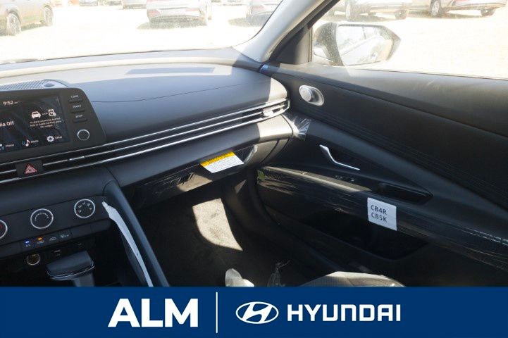 New 2026 Gray Hyundai SE image 19