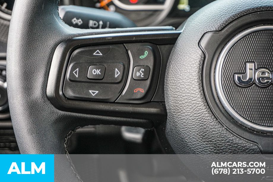 Used 2025 Black Jeep Rubicon image 29