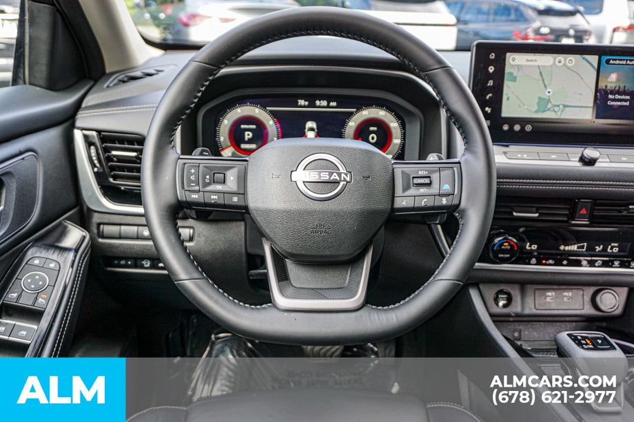 Used 2026 Black Nissan SL image 28