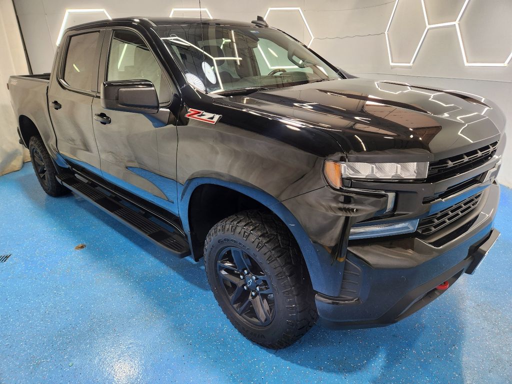 Black 2021 Chevrolet Silverado 1500 LT Trail Boss Crew Cab 4WD Pickup Truck Four-Wheel Drive Automatic