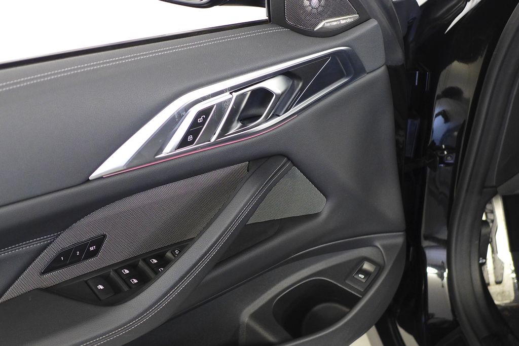 Thumbnail: 2024 BMW 4 Series - 13