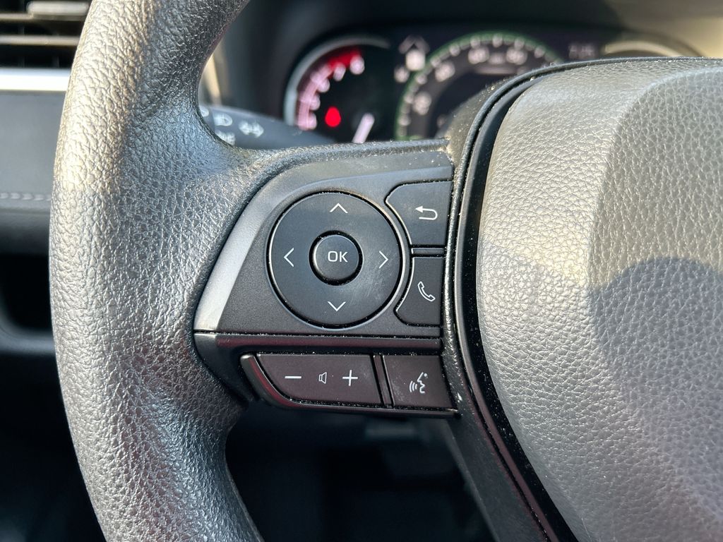 Thumbnail: 2024 Toyota RAV4 - 16