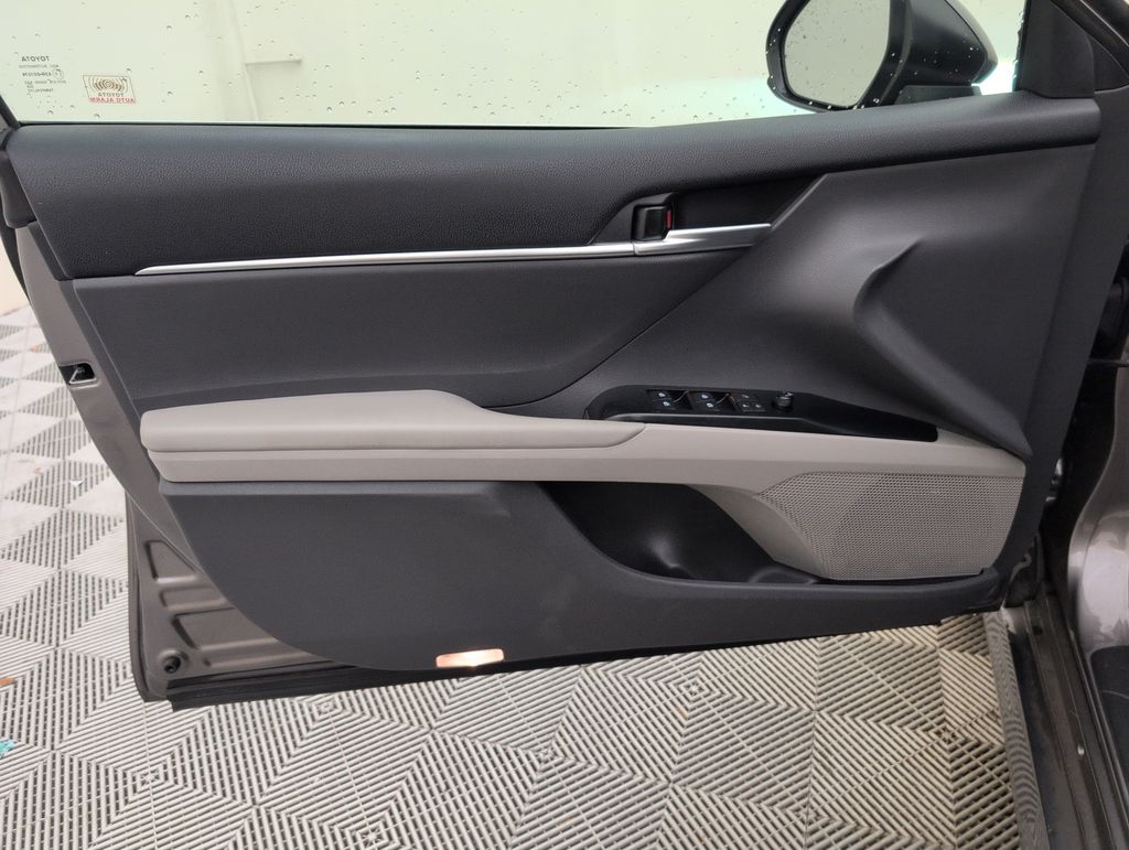 Certified Used 2018 Gray Toyota LE image 29