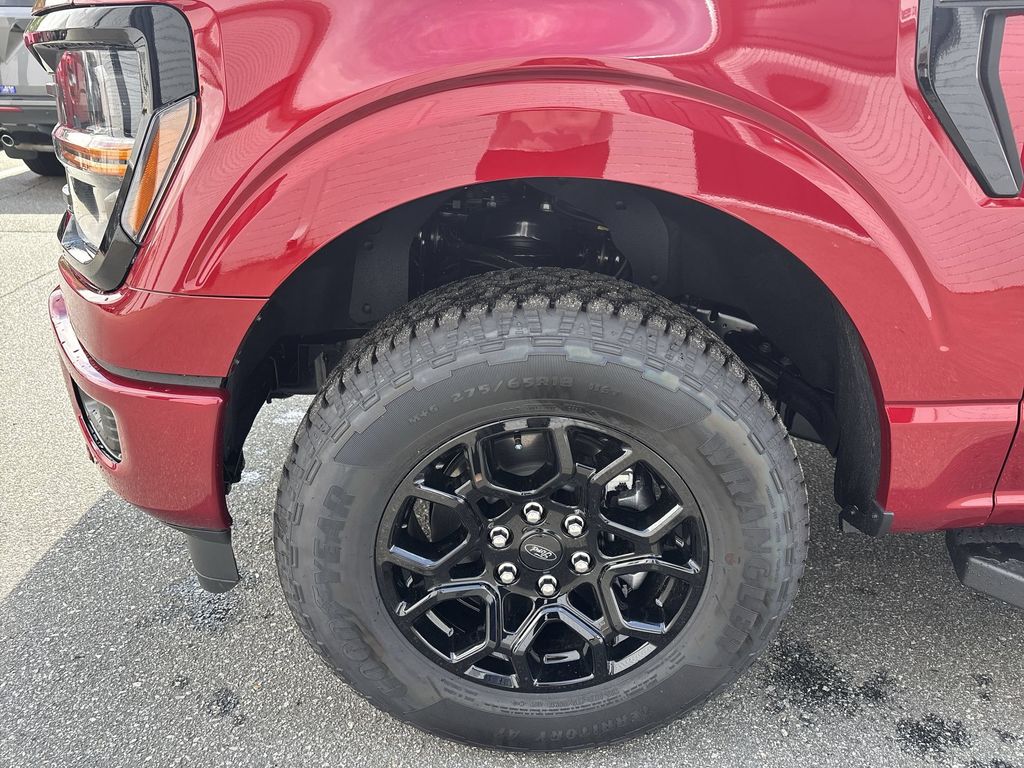 New 2026 Ruby Red Metallic Tinted Clearcoat Ford XLT image 18