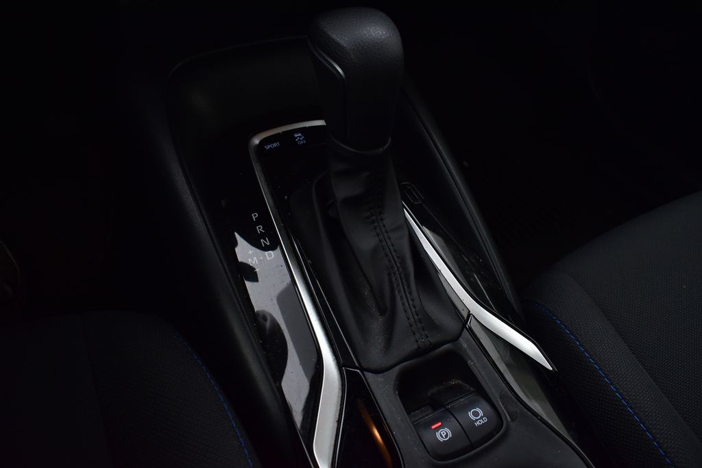 2022 Toyota Corolla SE 18