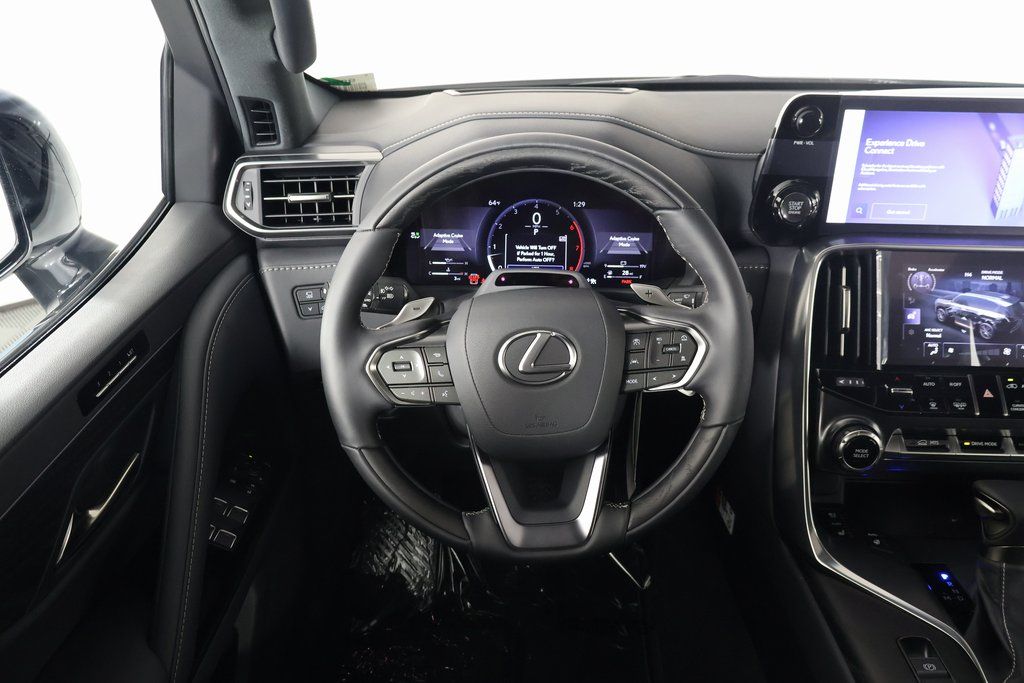 2025 Lexus LX 600 3