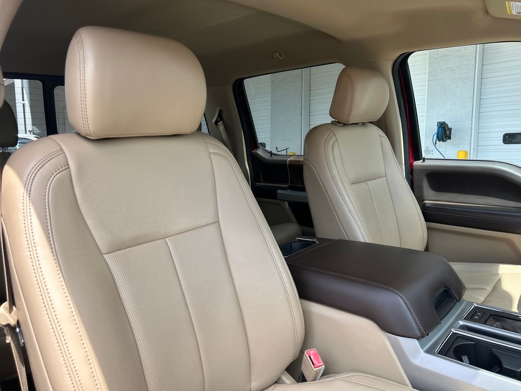 Certified Used 2019  Ford Lariat image 14