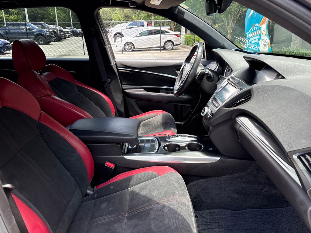 Used 2019 Gray Acura 3.5L Technology Pkg w/A-Spec Pkg image 28