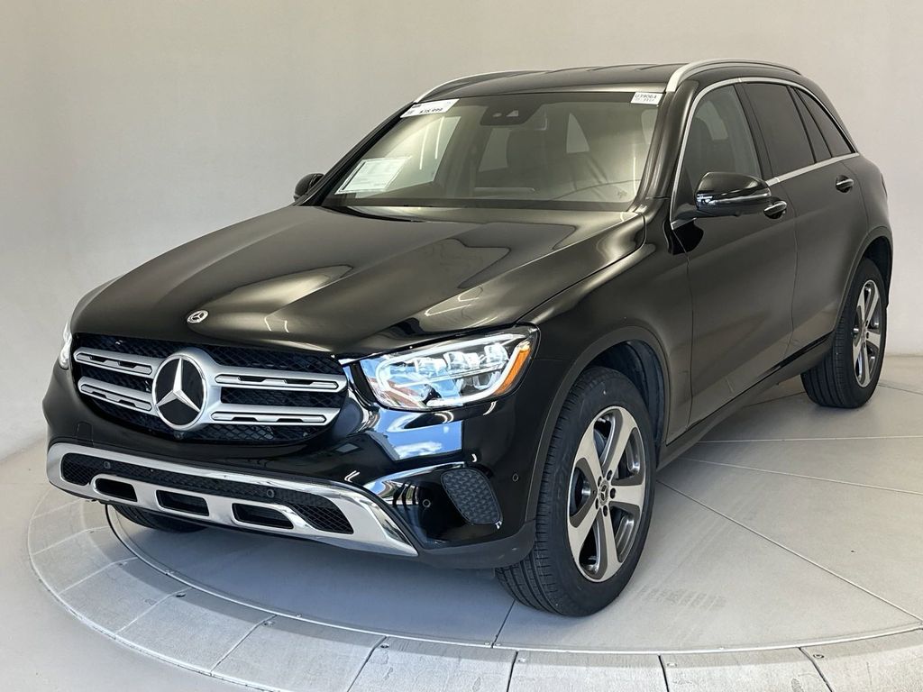 2022 Mercedes-Benz GLC GLC 300 3