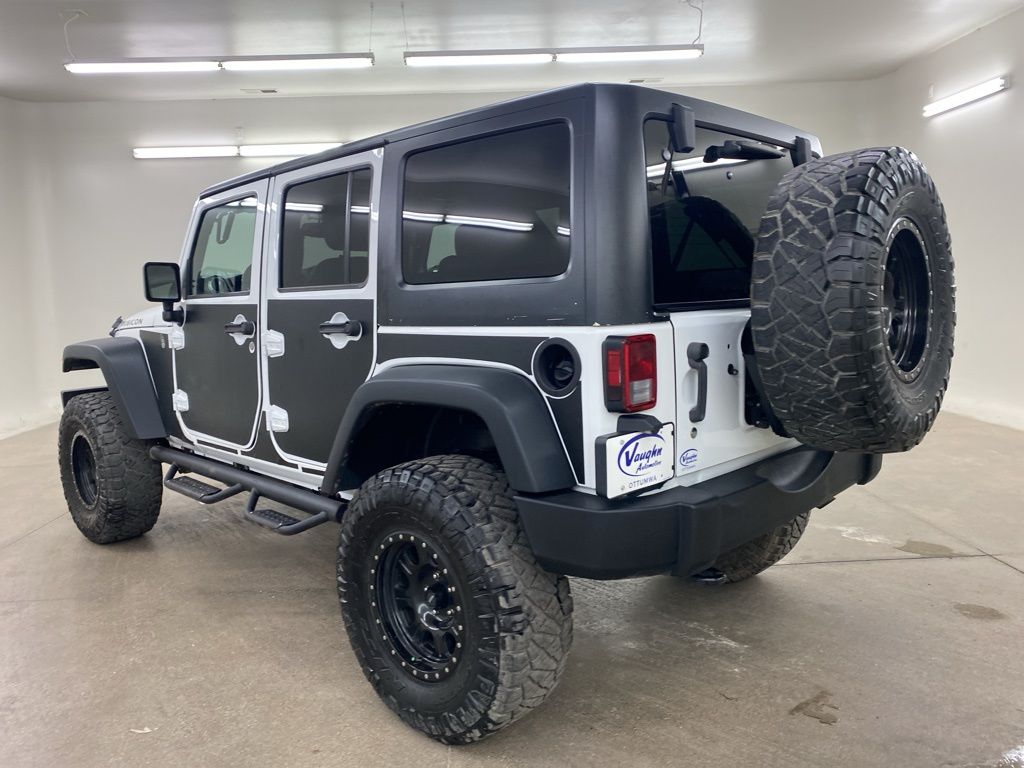 2016 Jeep Wrangler Unlimited Rubicon photo