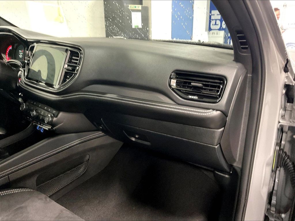 2025 Dodge Durango — photo 13