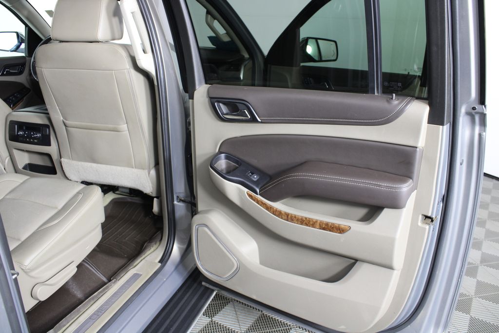 Used 2018 Chevrolet Suburban for sale in 