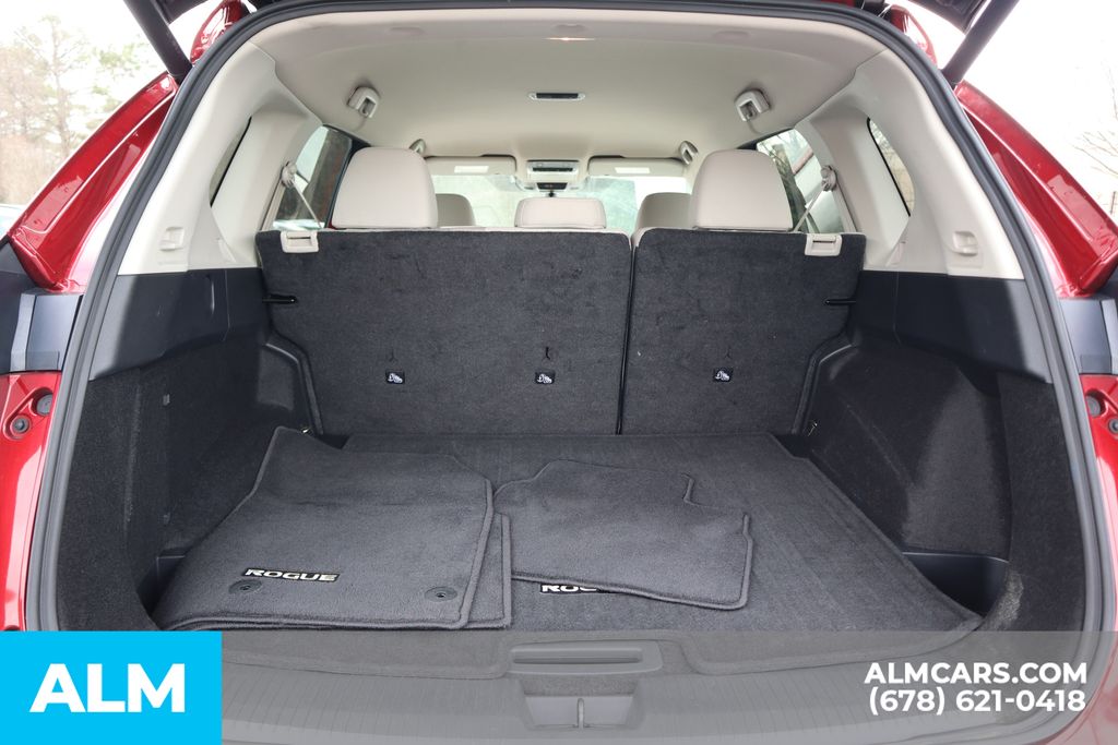 Used 2025 Red Nissan SV image 21