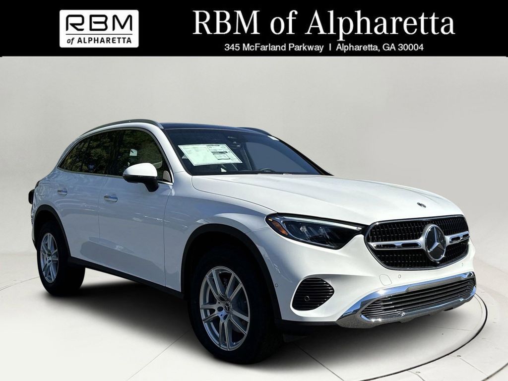 2025 Mercedes-Benz GLC GLC 300 1