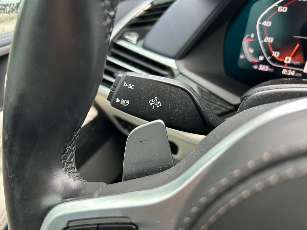 2022 BMW X7 M50i 25