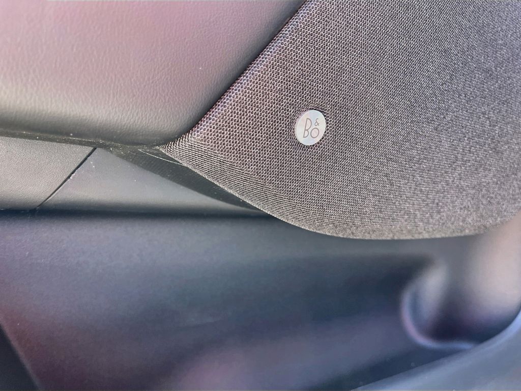 Used 2025 Gray Ford Premium image 19